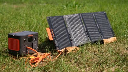 Jackery Explorer 300 Plus Powerstation + 40W Mini Solarpanel im Test