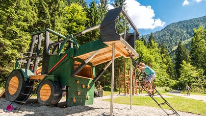 od_0519_Bayern_Special_Erlebnisspielplatz_Schmelz (png)