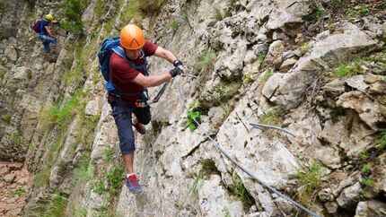 Klettersteig mit dem Namen Estrechos de La Hoz in Teruel, Aragonien in Spanien